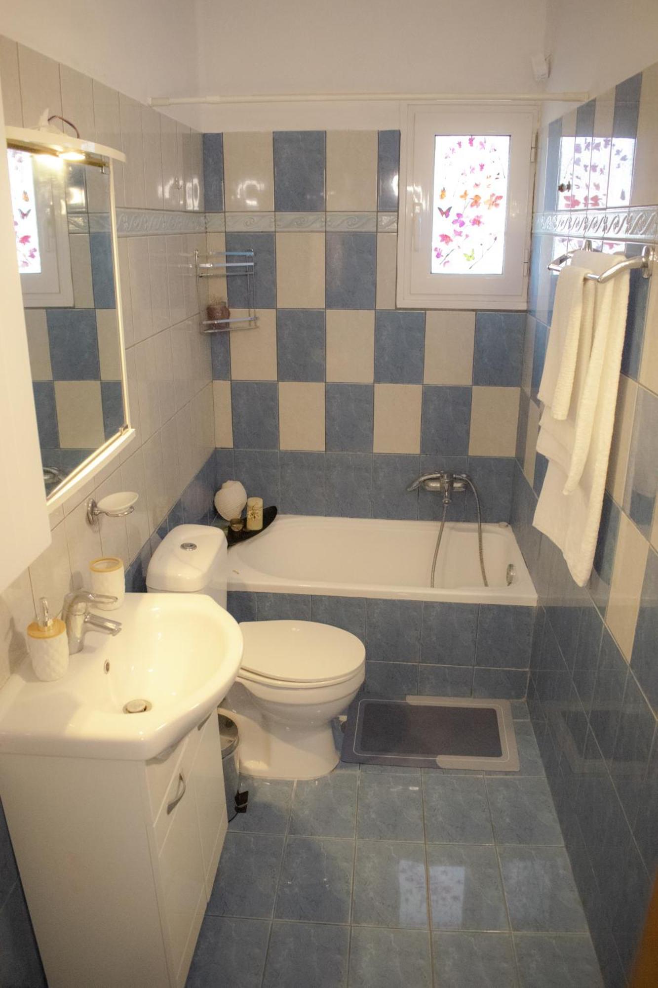 Apidalos Naus Apartament *